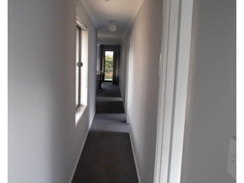 25 Tatura Road, Munno Para West SA 5115