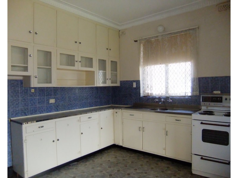 577 Regency Road, Broadview SA 5083