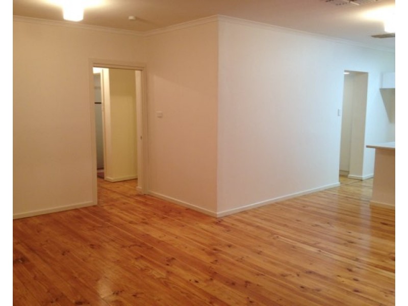 19 Justinian Street, Elizabeth Downs SA 5113