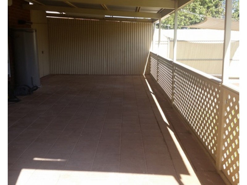 19 Justinian Street, Elizabeth Downs SA 5113