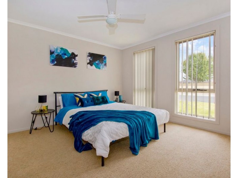 47 Lakeside Drive, Andrews Farm SA 5114