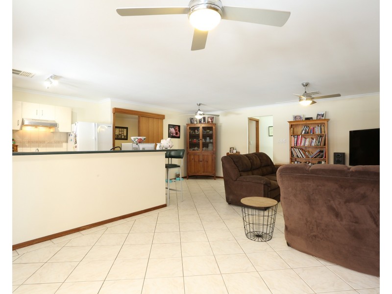 23 Lynton Court, Blakeview SA 5114