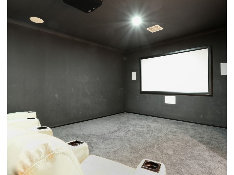 4 Empress Court, Mawson Lakes SA 5095