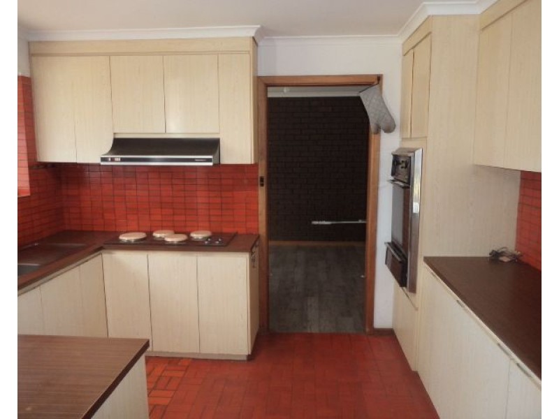 27 Alabar Crescent, Globe Derby Park SA 5110
