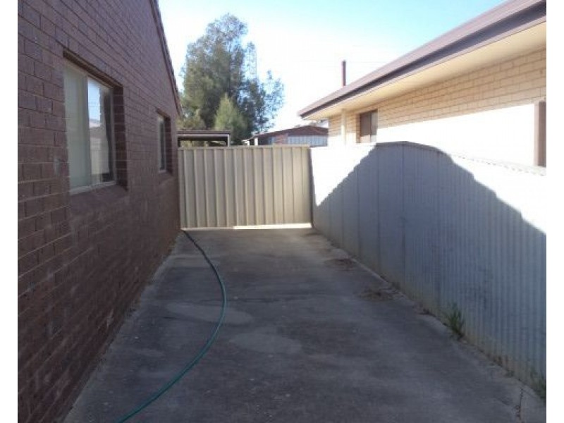 27 Alabar Crescent, Globe Derby Park SA 5110