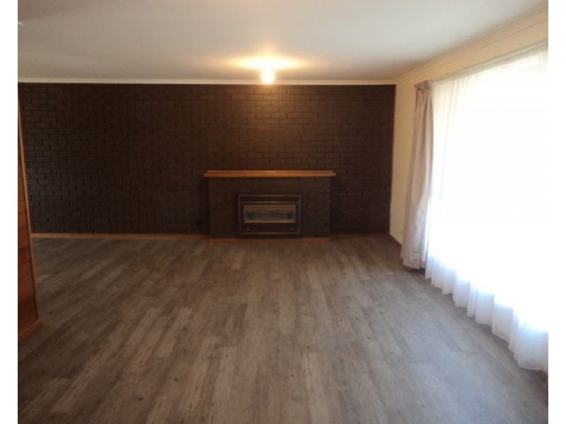 27 Alabar Crescent, Globe Derby Park SA 5110