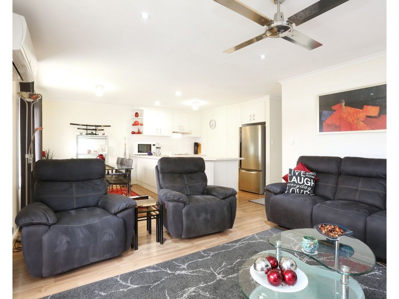 2/70 Chellaston Road, Munno Para West SA 5115