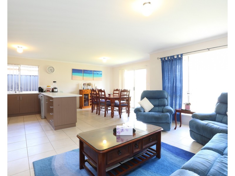 37 Semillon Crescent, Andrews Farm SA 5114