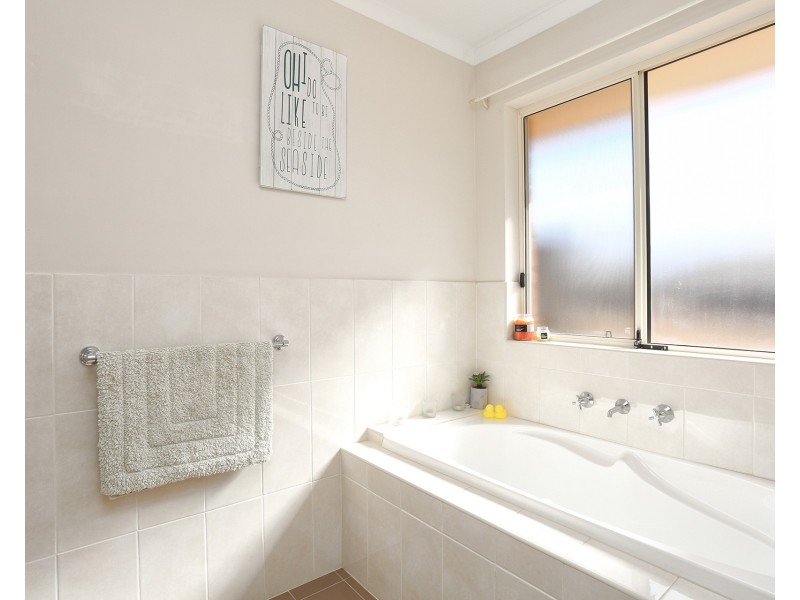37 Semillon Crescent, Andrews Farm SA 5114