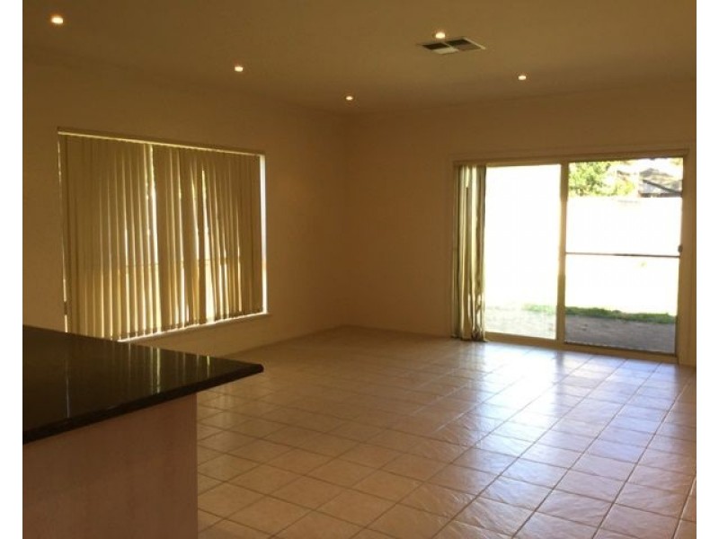 14 Reo Road, Croydon Park SA 5008