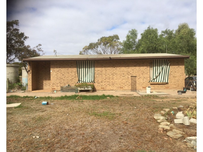 57 Johns Road, Lewiston SA 5501