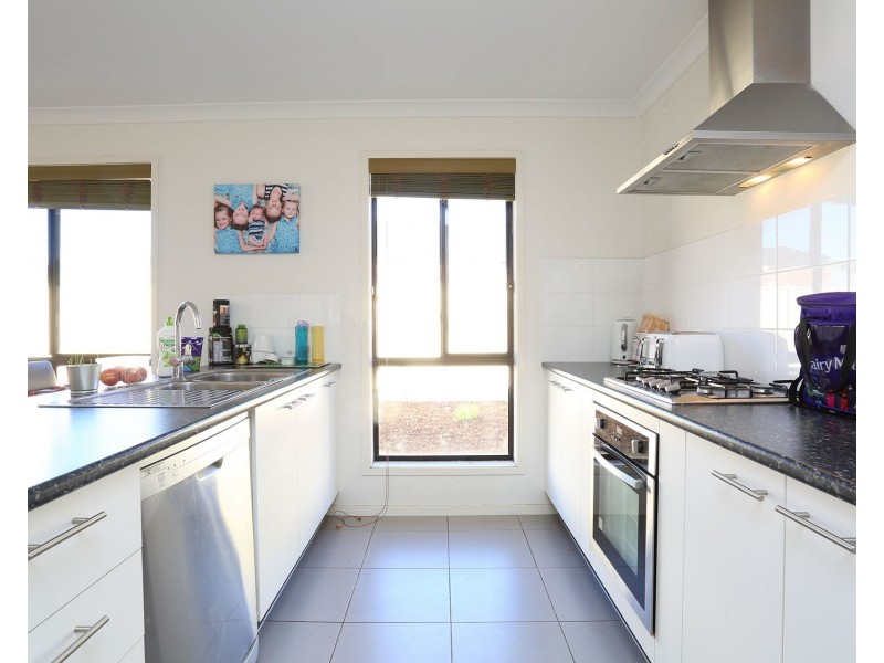 34 Olive Grove, Munno Para West SA 5115