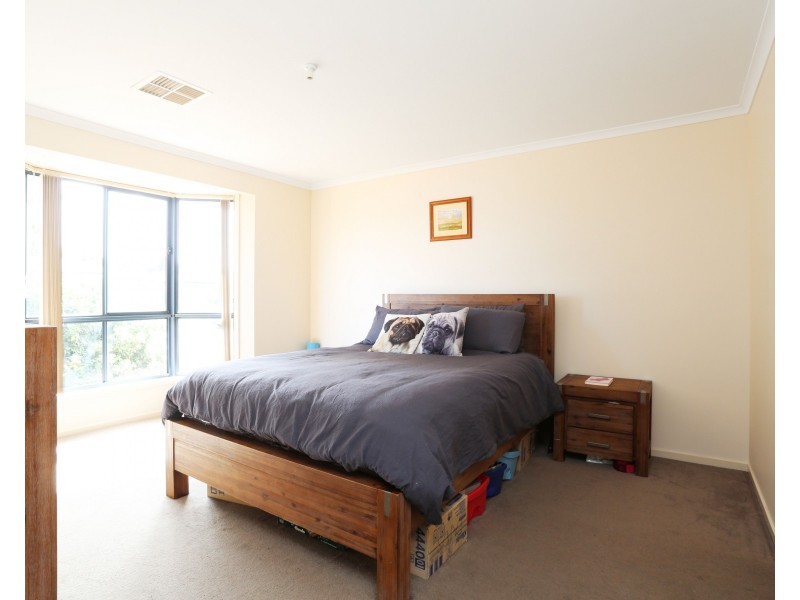 151 President Avenue, Andrews Farm SA 5114