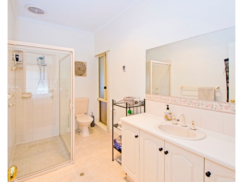 8 Lancelot Street, Blakeview SA 5114