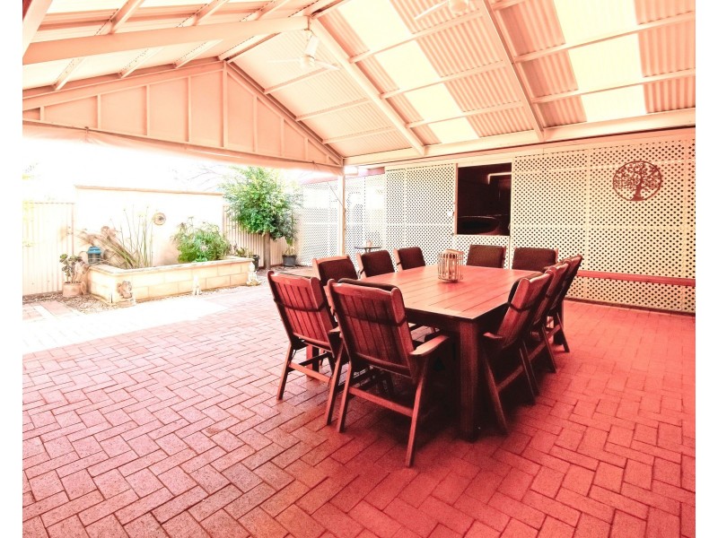 8 Lancelot Street, Blakeview SA 5114