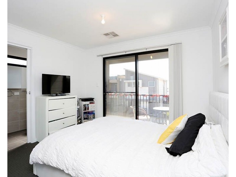 16 Adamson Road, Blakeview SA 5114