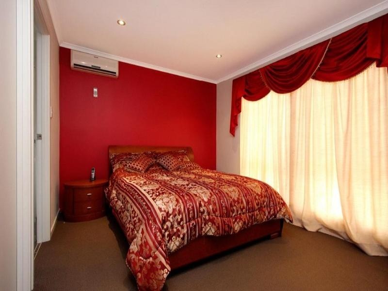 98 Lakeside Drive, Andrews Farm SA 5114