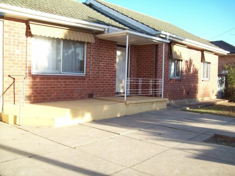 24 Counter Road, Elizabeth Downs SA 5113