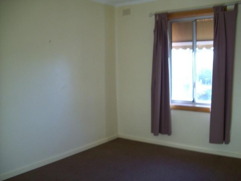 24 Counter Road, Elizabeth Downs SA 5113