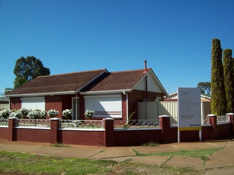 2 Crabb Road, Smithfield Plains SA 5114