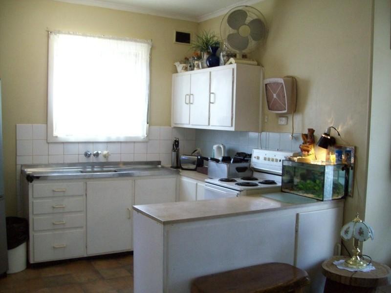 2 Crabb Road, Smithfield Plains SA 5114