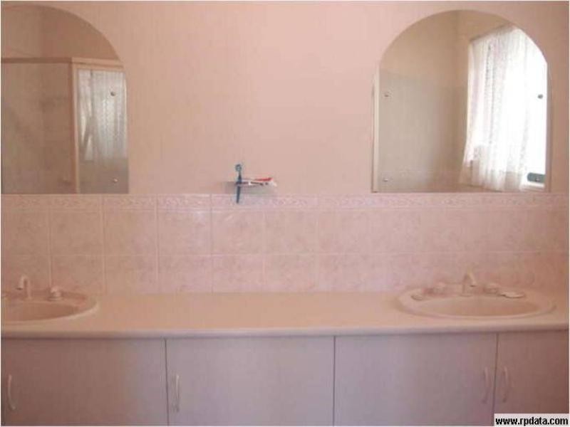 23 Coach House Drive, Gulfview Heights SA 5096