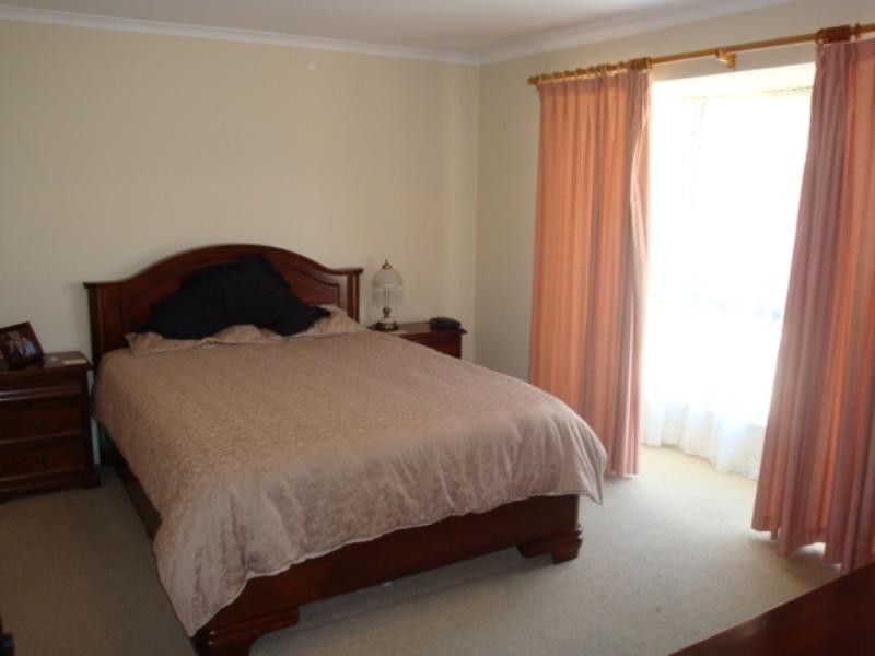 23 Coach House Drive, Gulfview Heights SA 5096