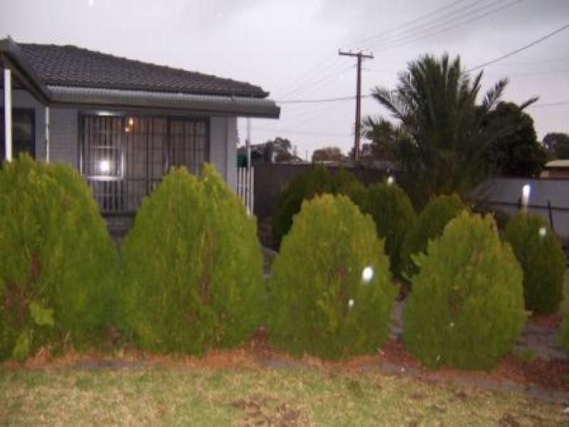 5 Crittenden Road, Smithfield Plains SA 5114