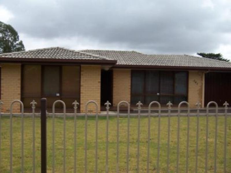 241 Hogarth Road, Elizabeth Grove SA 5112