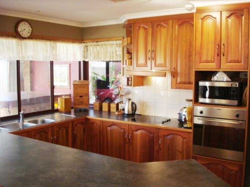 35 Gleeson Grove, Evanston Park SA 5116