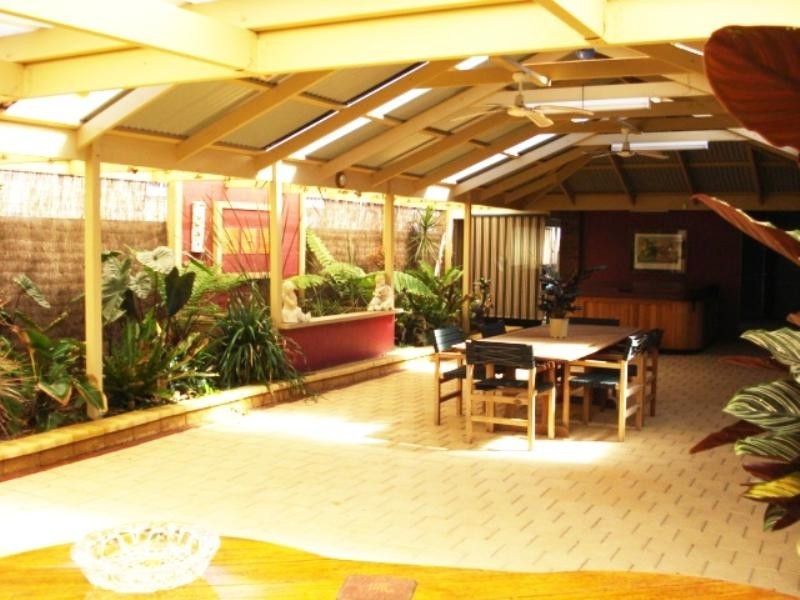 35 Gleeson Grove, Evanston Park SA 5116