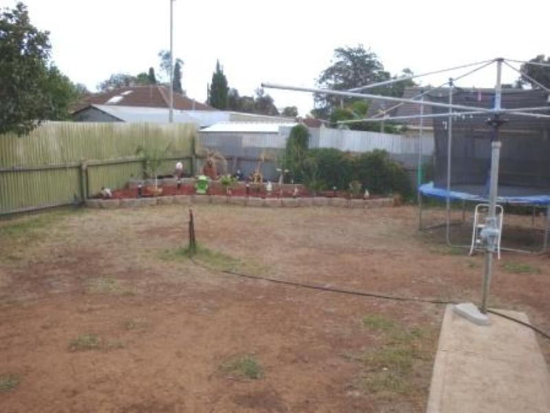 17 Kenner Street, Elizabeth Downs SA 5113