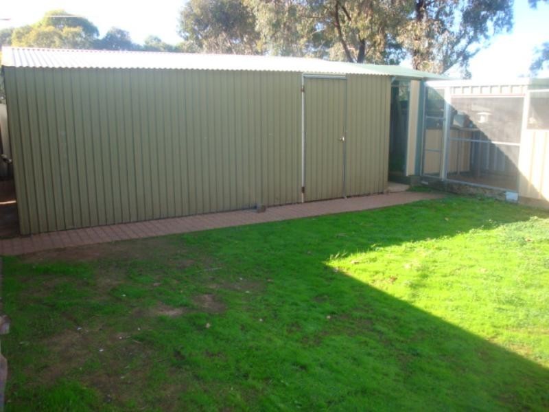22 Commodore Parade, Andrews Farm SA 5114