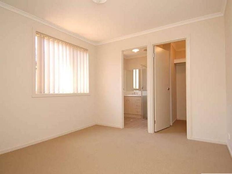 43 Lakeside Drive, Andrews Farm SA 5114