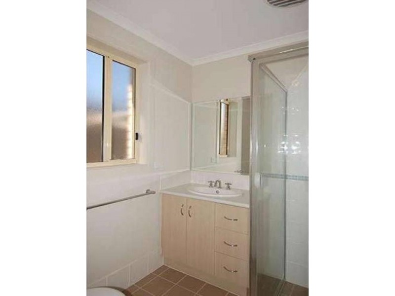 43 Lakeside Drive, Andrews Farm SA 5114