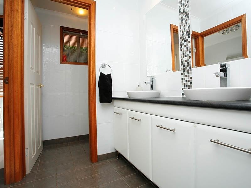 1 Argyle Walk, Hillbank SA 5112