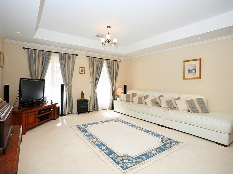 26 Eton Drive, Andrews Farm SA 5114