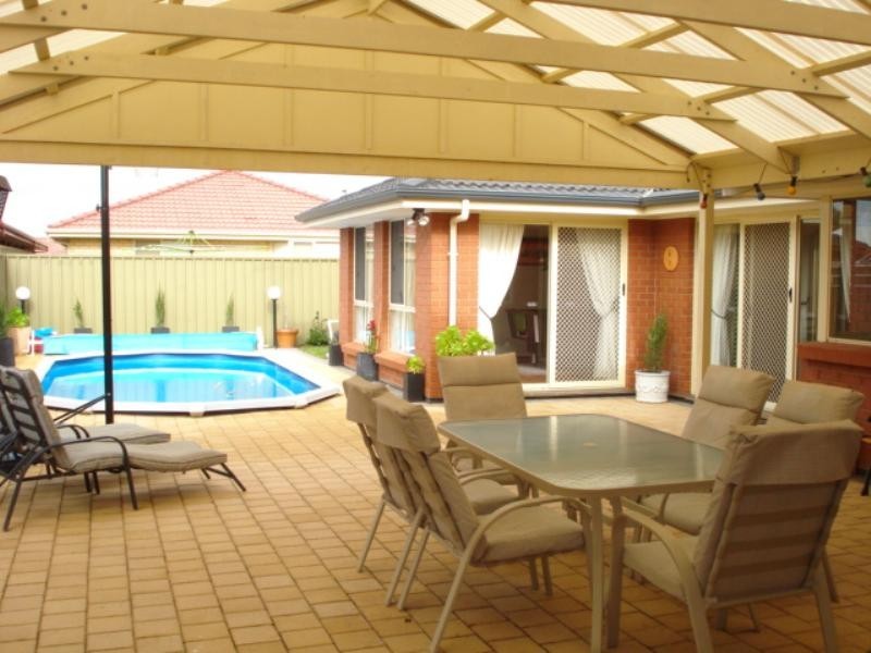 26 Eton Drive, Andrews Farm SA 5114