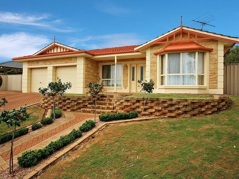 8 Crestview Place, Hillbank SA 5112