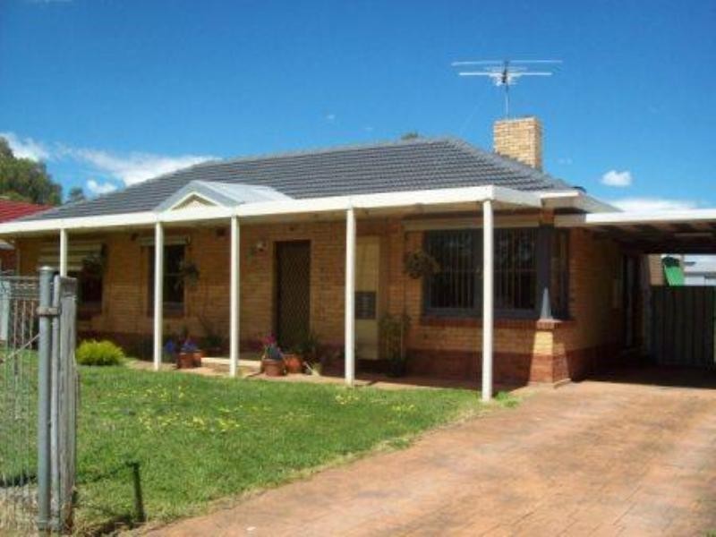 42 Garlick Road, Elizabeth Park SA 5113