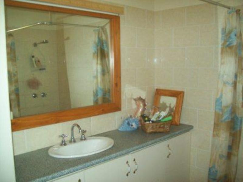 42 Garlick Road, Elizabeth Park SA 5113