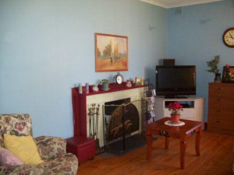 42 Garlick Road, Elizabeth Park SA 5113