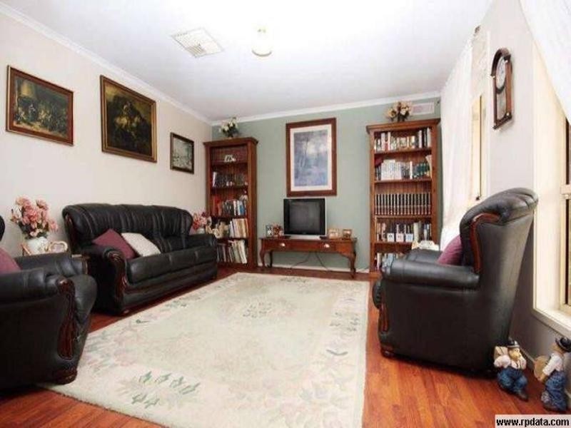 16 Dawn Close, Andrews Farm SA 5114