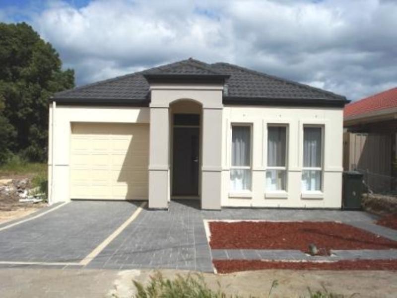 21 Dunedin Avenue, Hillcrest SA 5086