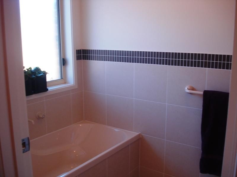 130 President Avenue, Andrews Farm SA 5114