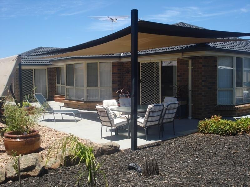 130 President Avenue, Andrews Farm SA 5114