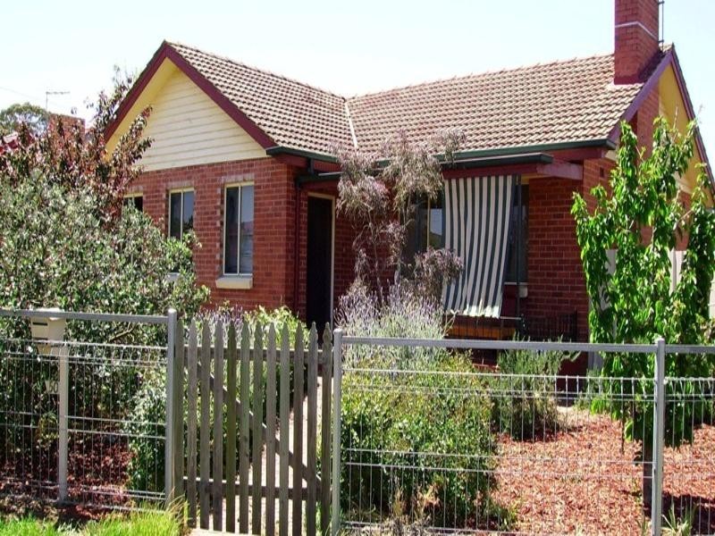 50 Peacock Road, Elizabeth Downs SA 5113