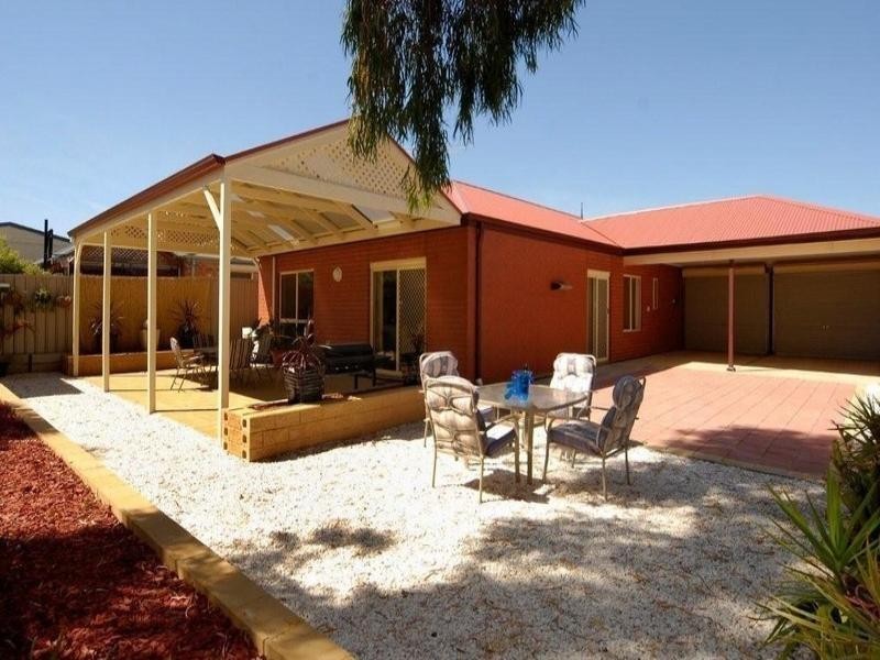 3 URRBRAE Way, Evanston Park SA 5116