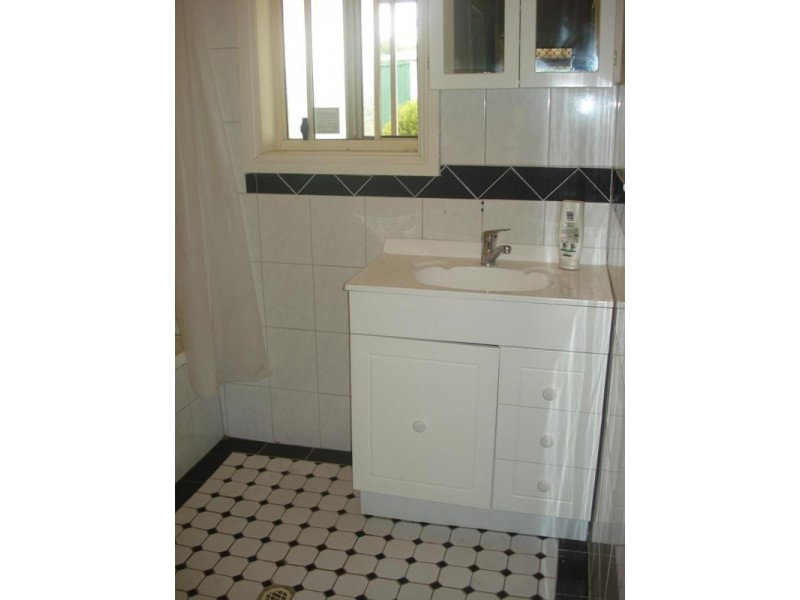 14 Midway Road, Elizabeth East SA 5112