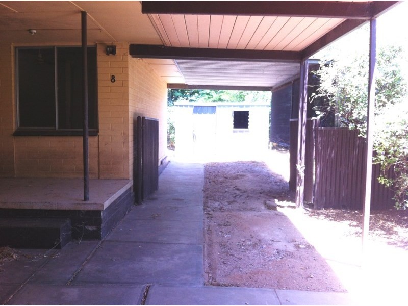 8 Uphall Street, Elizabeth Park SA 5113